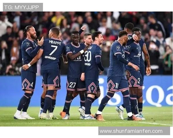 敦刻尔克与亚眠的激烈对决法国杯赛场上的精彩瞬间与战术较量 敦刻尔克与亚眠的激烈对决法国杯赛场上的精彩瞬间与战术较量