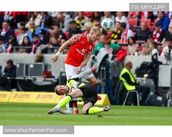 勒沃库森保持不败，德甲稳居前列位置稳固