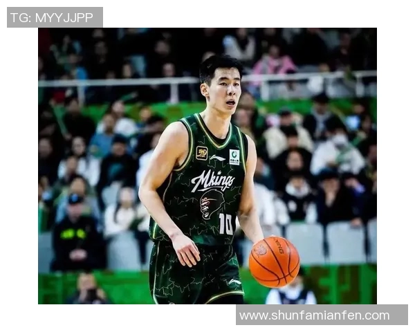 郭昊文:从篮球新星到职业生涯的辉煌蜕变之路探索 郭昊文:从篮球新星到职业生涯的辉煌蜕变之路探索