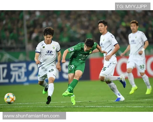 全北现代与国安激战正酣比分揭晓精彩瞬间回顾与分析 全北现代与国安激战正酣比分揭晓精彩瞬间回顾与分析